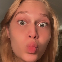 GigiHadidd Nude