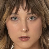 Quinn.__ Nude
