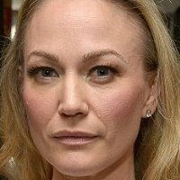 Sarah Wynter Nude
